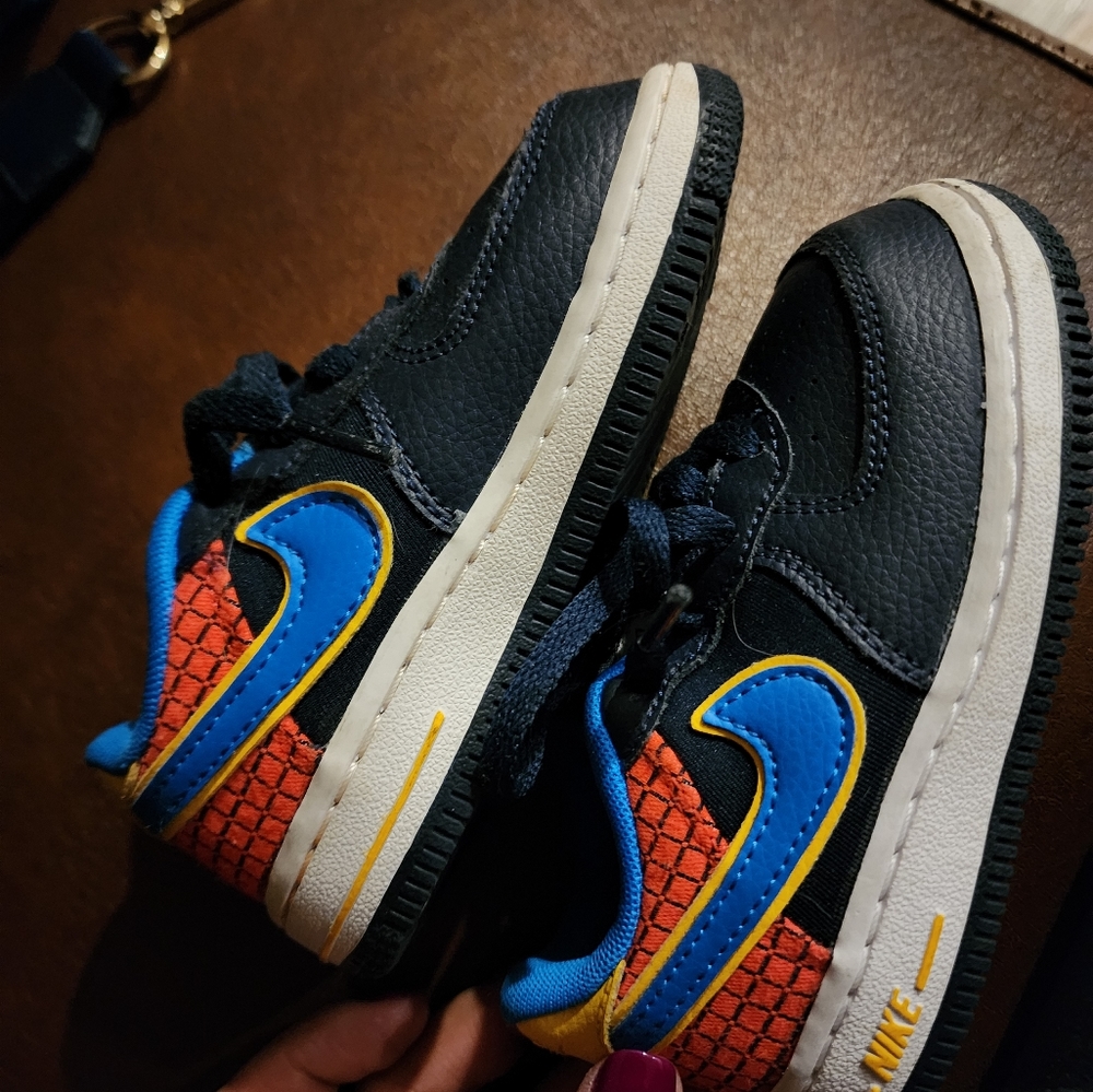 Air force one toddler shoes 🔵 🟡 🔴